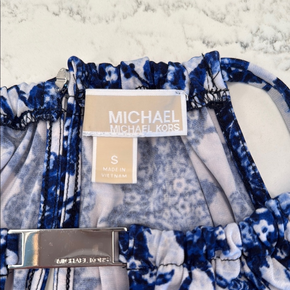 Blue Patterned Women's Top - Picture 2 of 3